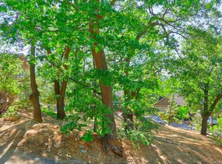 1393 Sequoia Dr, Lake Arrowhead, CA 92352