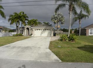 5741 NW Zenith Dr, Port Saint Lucie, FL 34986
