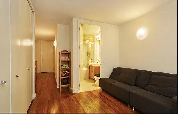 Rented by Compass | media 14