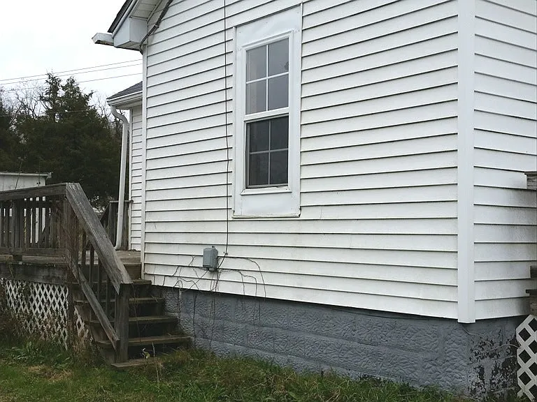 100 Dean St — Photo 5