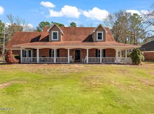 540 Richland Cir, Richland, MS 39218