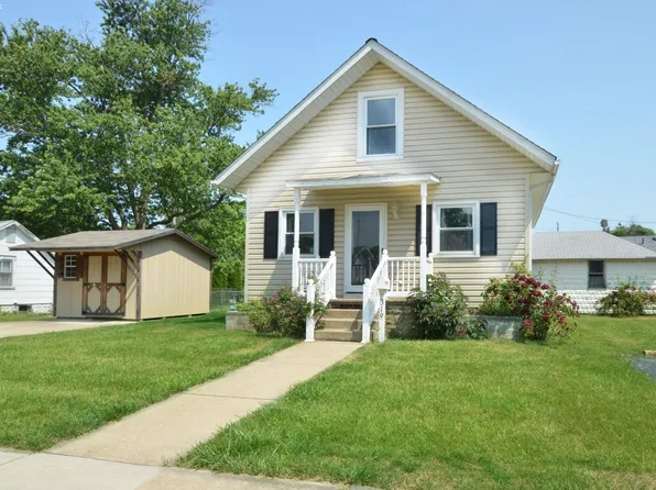 319 E 6th St, Pt Clinton, OH 43452