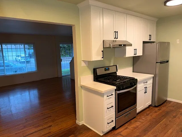 4 bed, 1435 sqft, $2,650 — Photo 2