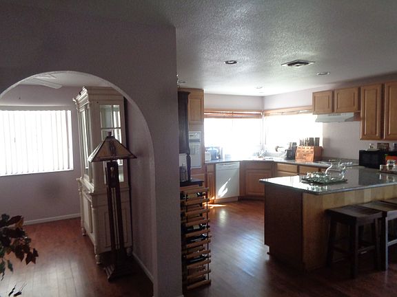 3rd image of 2013 Alta Dr