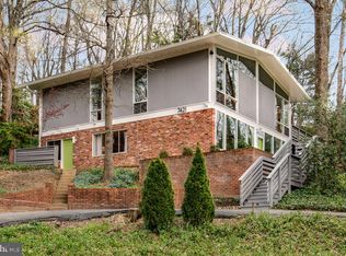 7421 Rebecca Dr, Alexandria, VA 22307