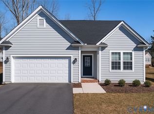 25 Essie, Irvington, VA 22480