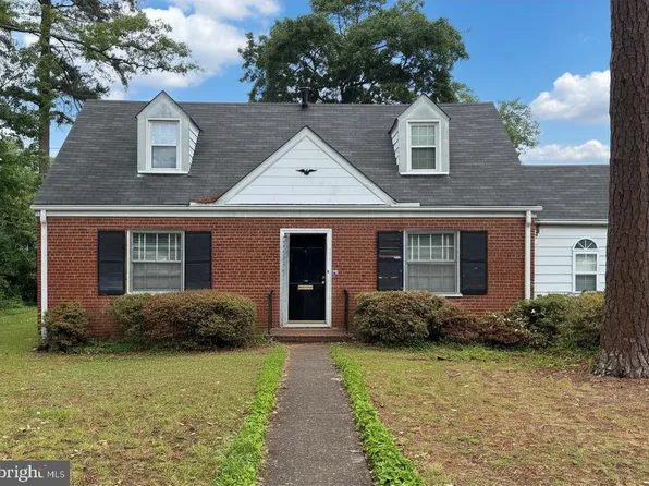 1008 Greenway Ln, Richmond, VA 23226