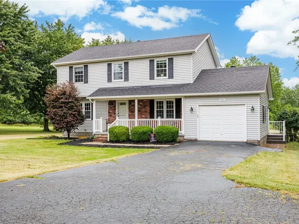 9291 Asbury Rd, Le Roy, NY 14482