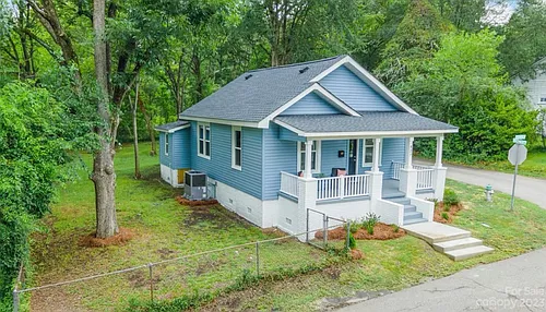 427 Oates St Photo 1