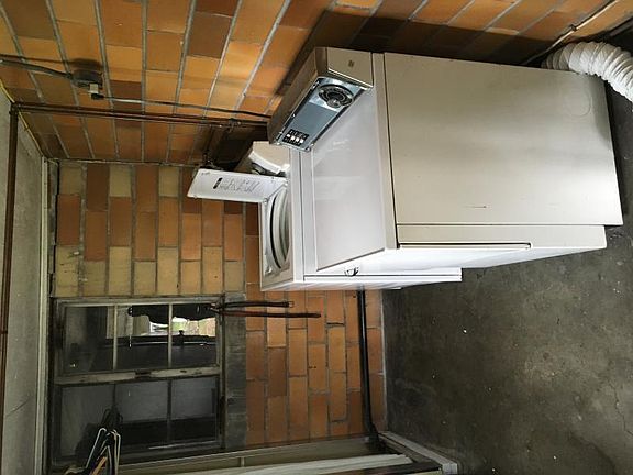 3rd image of 238 Fair Ave NW APT 1A