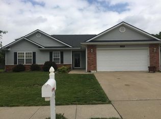 2577 E Dancing Willow Dr, Columbia, MO 65202