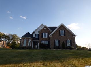 3071 Waters Edge Dr, Morristown, TN 37814