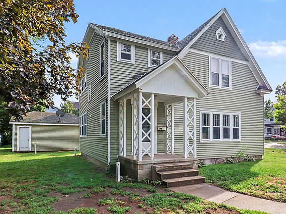 2nd image of 249 Mill St
