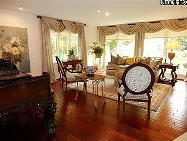 4th image of 1755 Carriage Pl