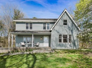 76 Laurel Dr, Mount Kisco, NY 10549