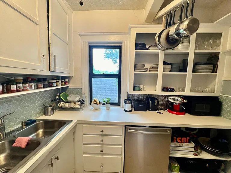 91 Winthrop Rd #1 — Photo 12