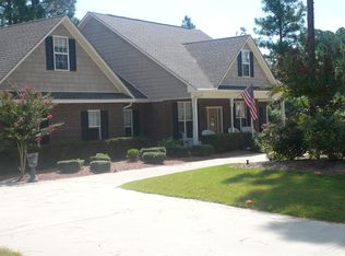 300 Green Links Dr, Cameron, NC 28326