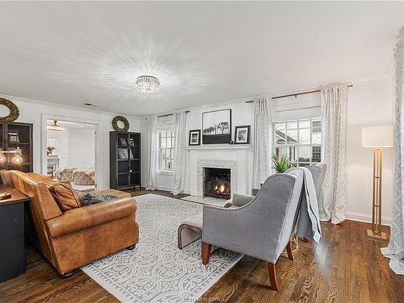 4th image of 111 Lee Ave