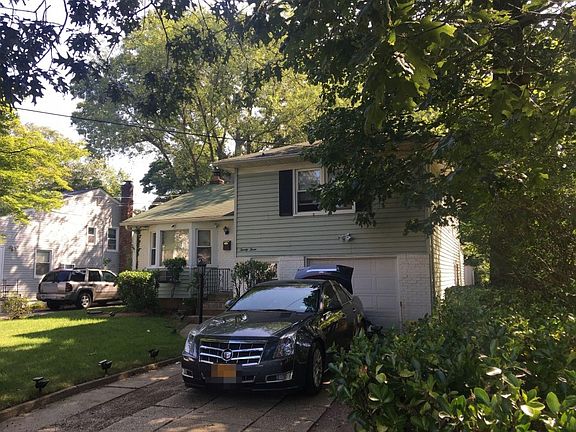 3rd image of 23 Long Beach Ave