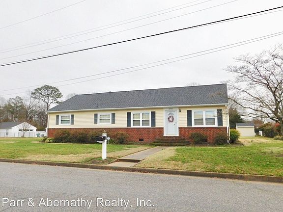4th image of 2900 Norfolk St