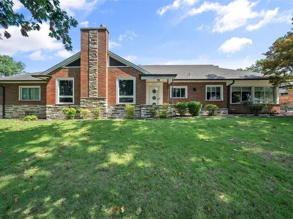 6777 Eichelberger St, Saint Louis, MO 63109