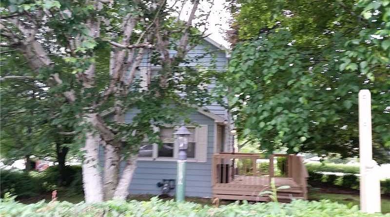 1st image of 515 S Main St