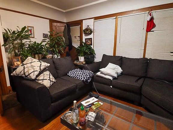 3rd image of 3225 N 39th STREET