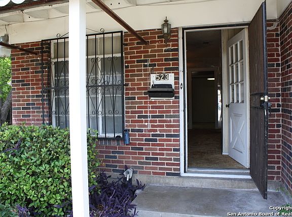 3rd image of 523 Rayburn Dr
