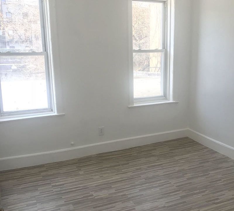 1st image of 108 Rogers Ave APT 2R