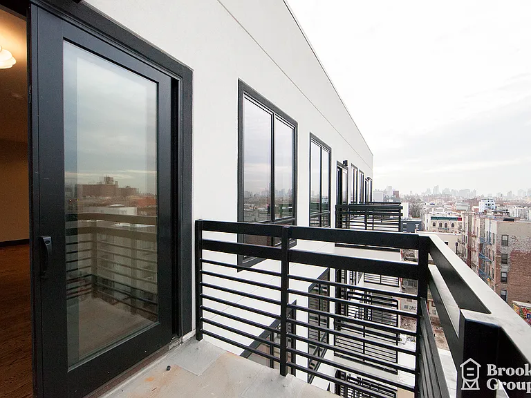 875 De Kalb Ave #3E — Photo 6