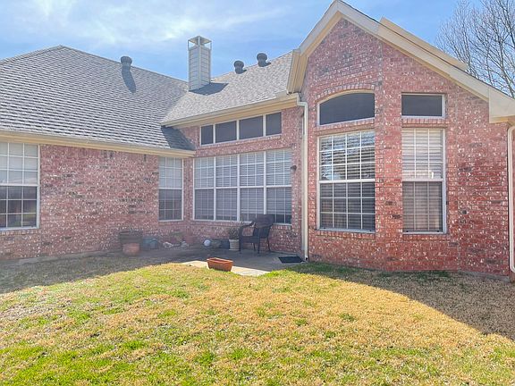 3rd image of 3416 Glenmoor Dr