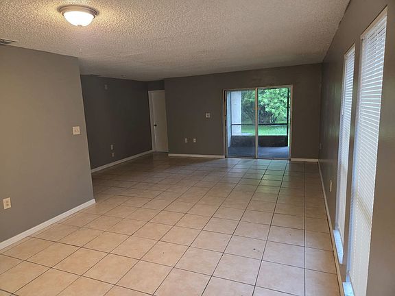 2nd image of 1027 Captiva Point #1027