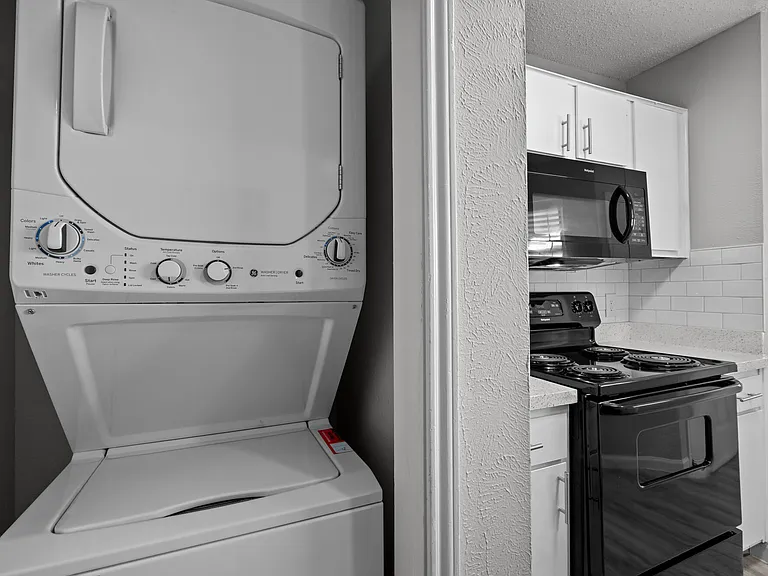 The Azul Apartments — Photo 51