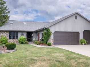 3579 N Mason St, Appleton, WI 54914