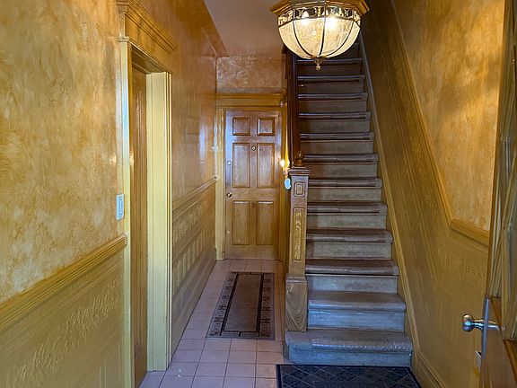 5th image of 7836 84th St