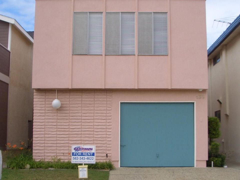 1st image of 135 7th St APT 2