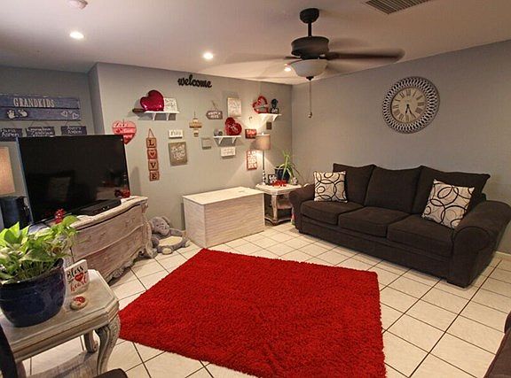 3rd image of 4528 Leddy Dr