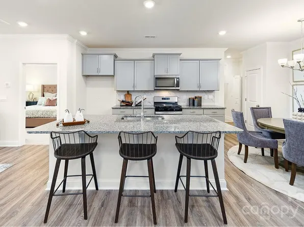 4206 Steel Way, Sherrills Ford, NC 28673