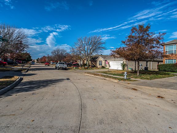 2nd image of 2501 Tar Heel Dr