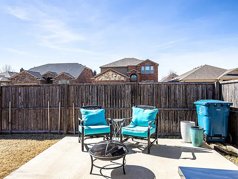 8800 Deadwood Ln — Photo 22
