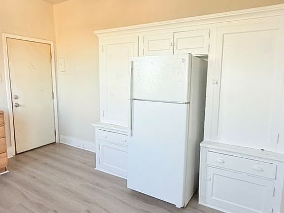 2nd image of 2018 Noble St APT 4A