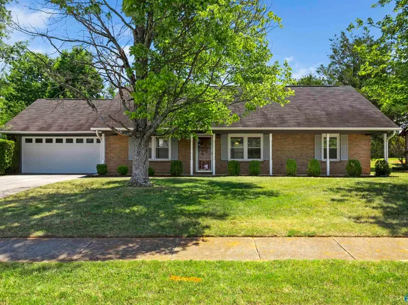 114 Bibb Dr, Madison, AL 35758