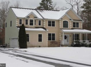 13 Homewood Ct, Mays Landing, NJ 08330