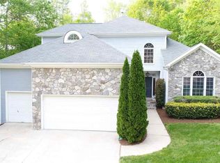 9008 Enfield Ct, Raleigh, NC 27615