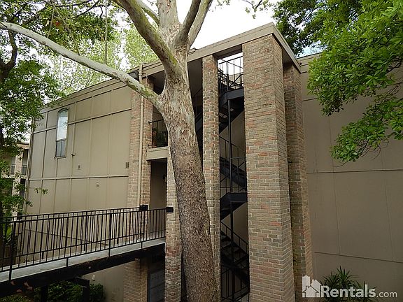2nd image of 4639 Wild Indigo St APT 476
