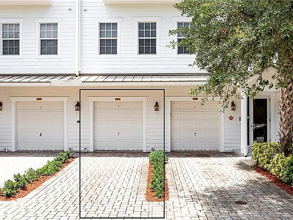 4th image of 6809 Lakeside Cir N #102