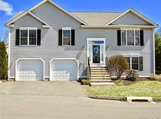 600 Main St #10, Southington, CT 06479