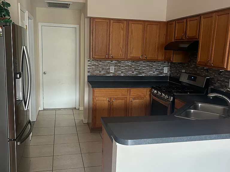 4410 Brandon Ridge Dr — Photo 7