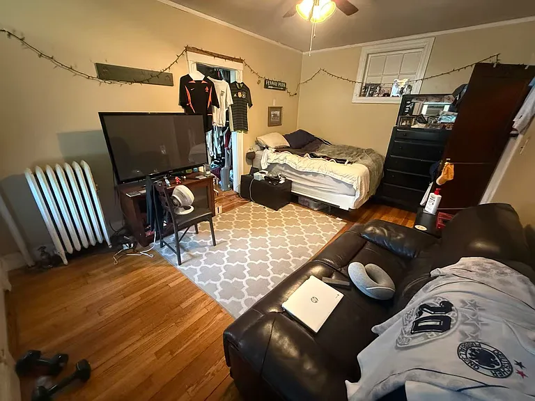 28 Quint Ave #34 — Photo 7