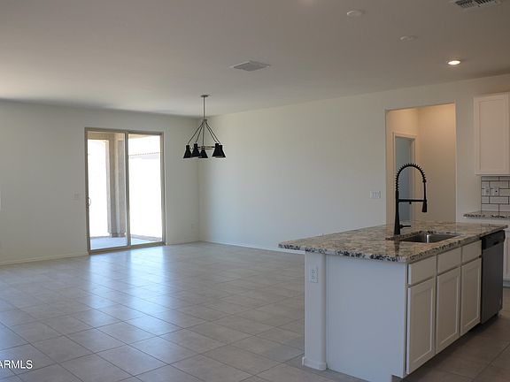 4th image of 18374 E Emilia Dr